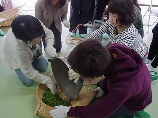 2011-04-30 13:36:14