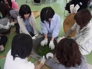 2011-04-30 14:05:21